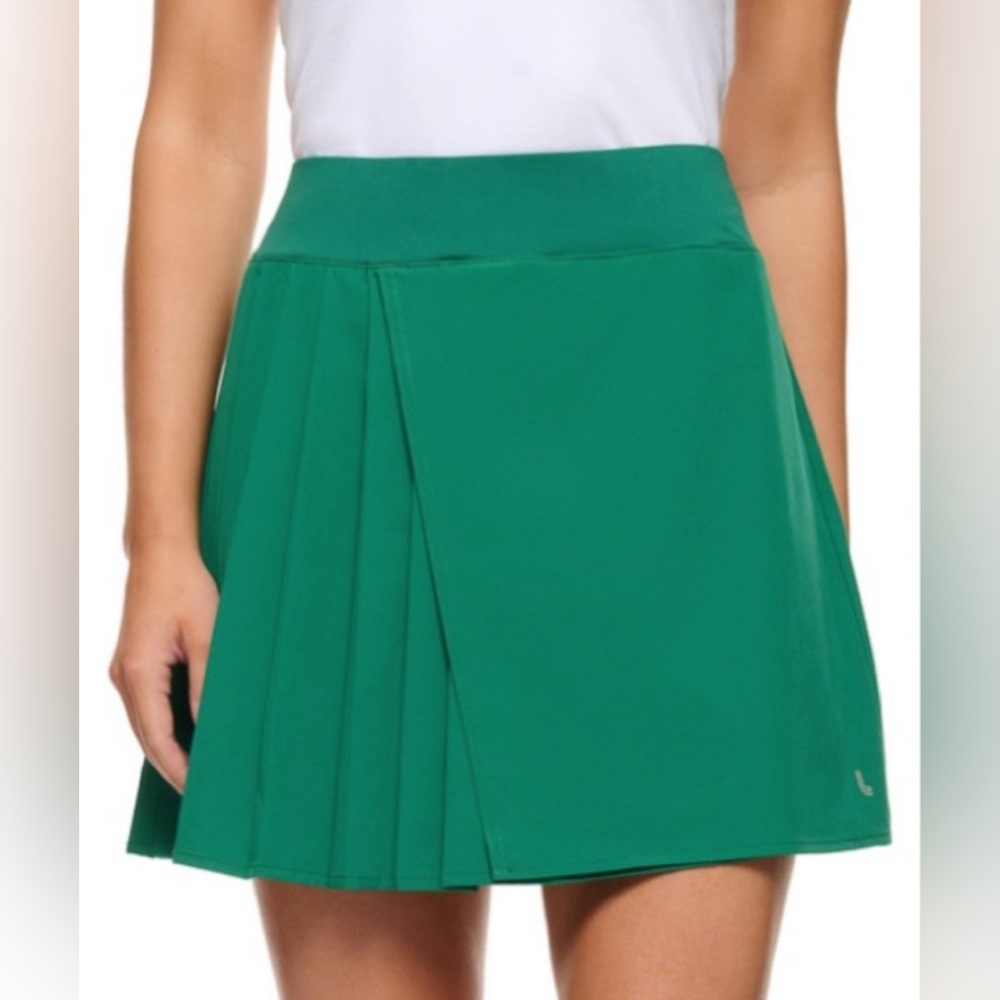 💚Lolë Green Pleated Active Skort – Built-In Shorts with Pocket (NWT)